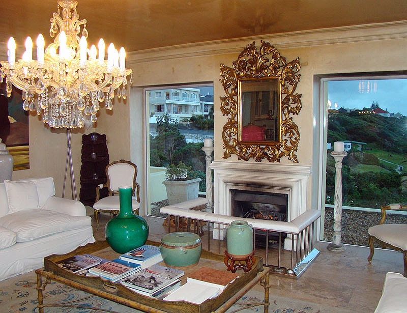birkenhead7.jpg - The family room at Birkenhead where everyone would gather for cocktails or just to sit and watch the whales