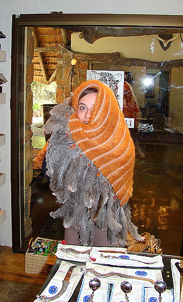 lhjess1.jpg - Jessica goofs off in the gift shop.