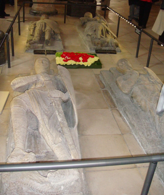 knights.jpg - The Knights Templar buried in the Temple Church