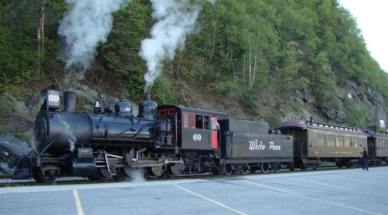 rail1.jpg - The White Pass & Yukon Route Railroad